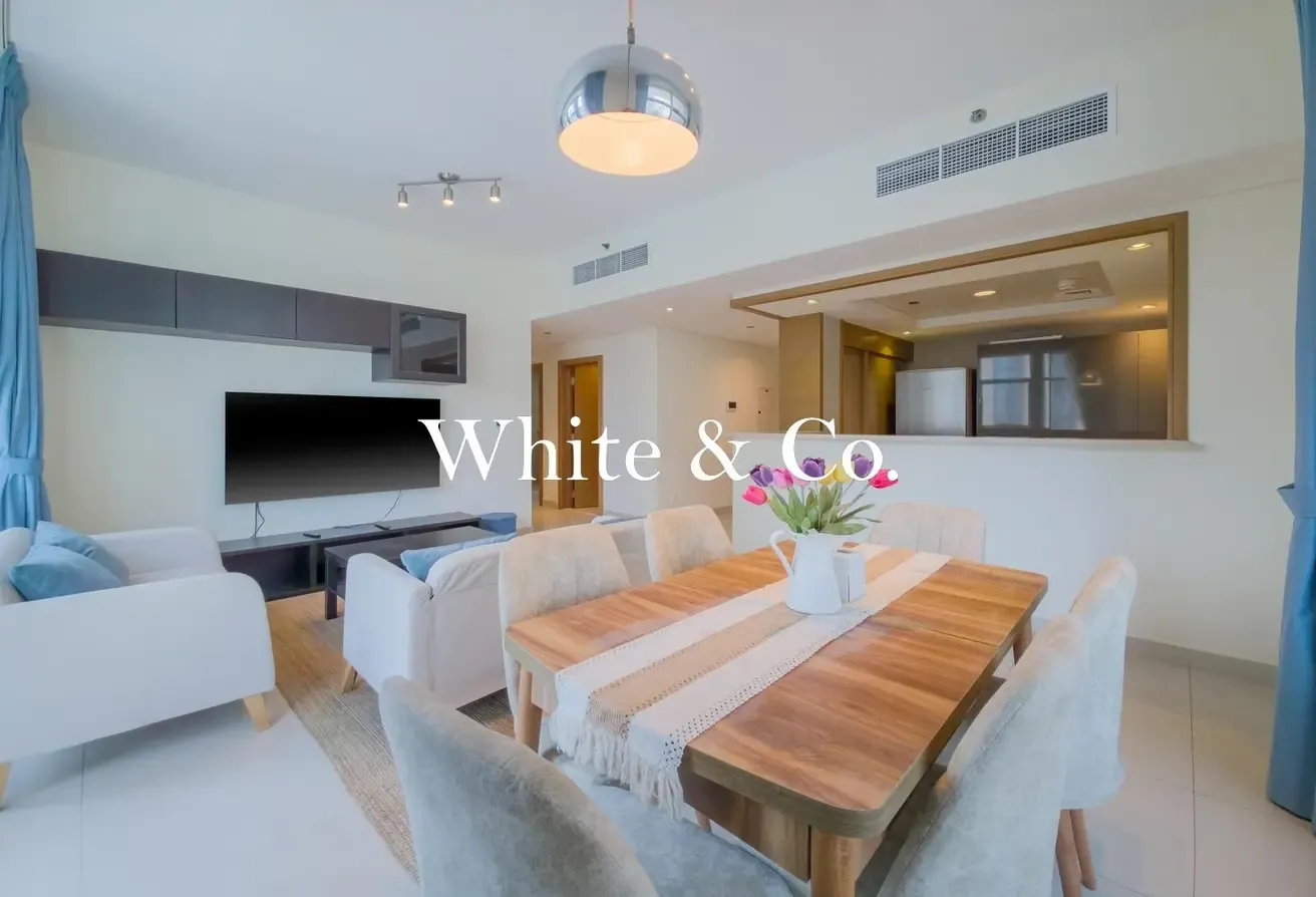 Spacious Layout | Boulevard View | Modern