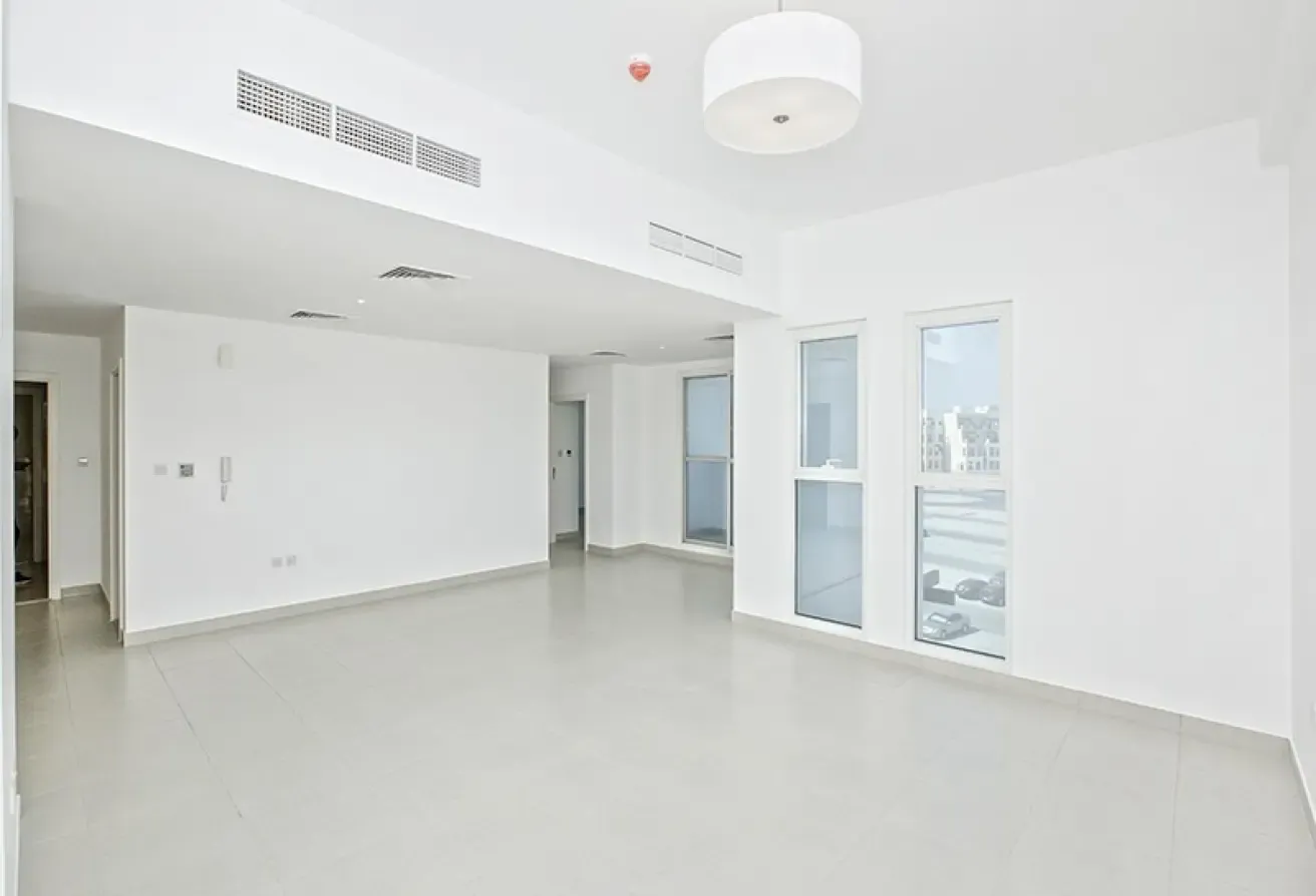 VACANT THIS MONTH | BIG LAYOUT | NEAR BUSINESS BAY