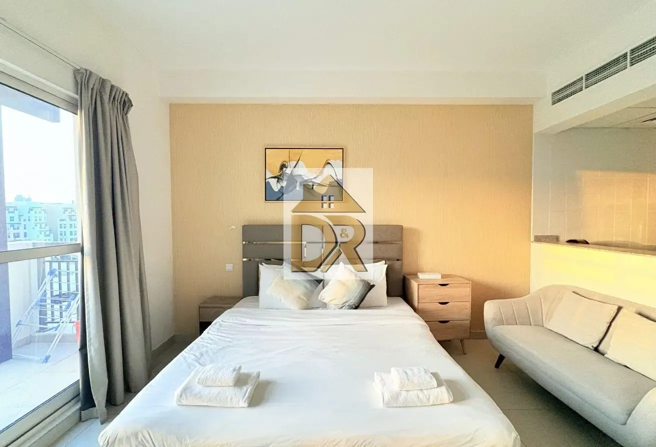 Fully Furnished | Upgraded | Luxury | Balcony