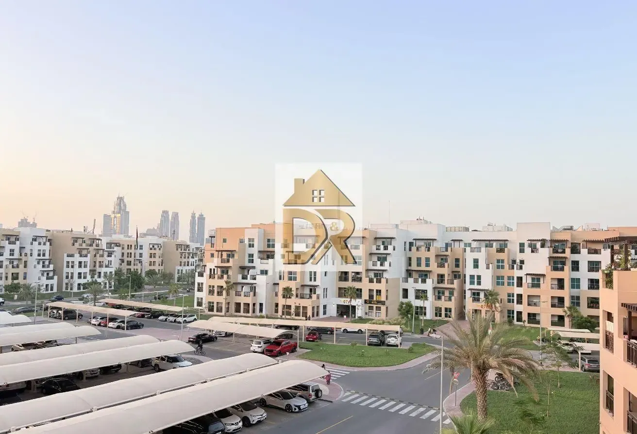 Fully Furnished | Upgraded | Luxury | Balcony