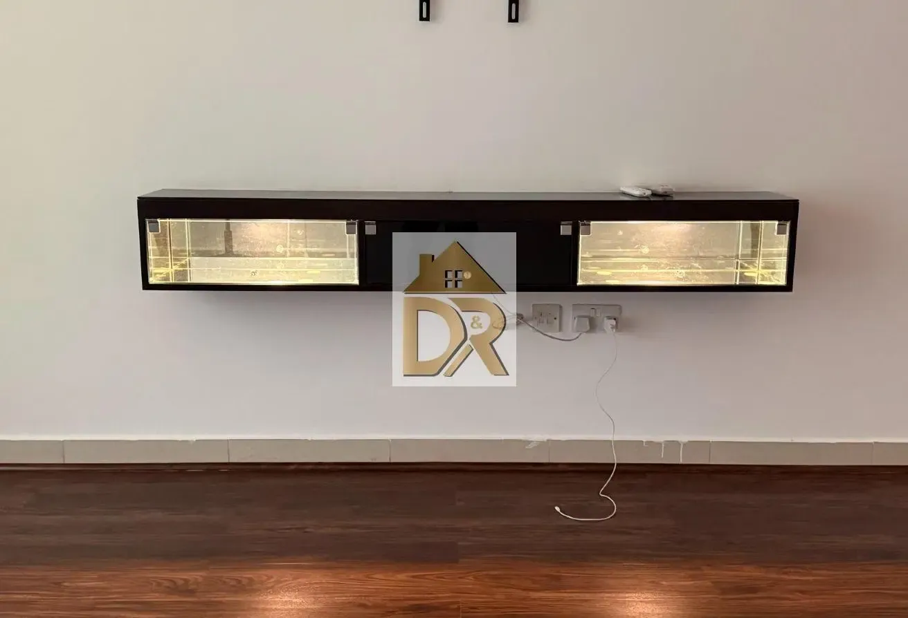 Fully Upgraded | Huge size | 2Bed+Miad | Flooring