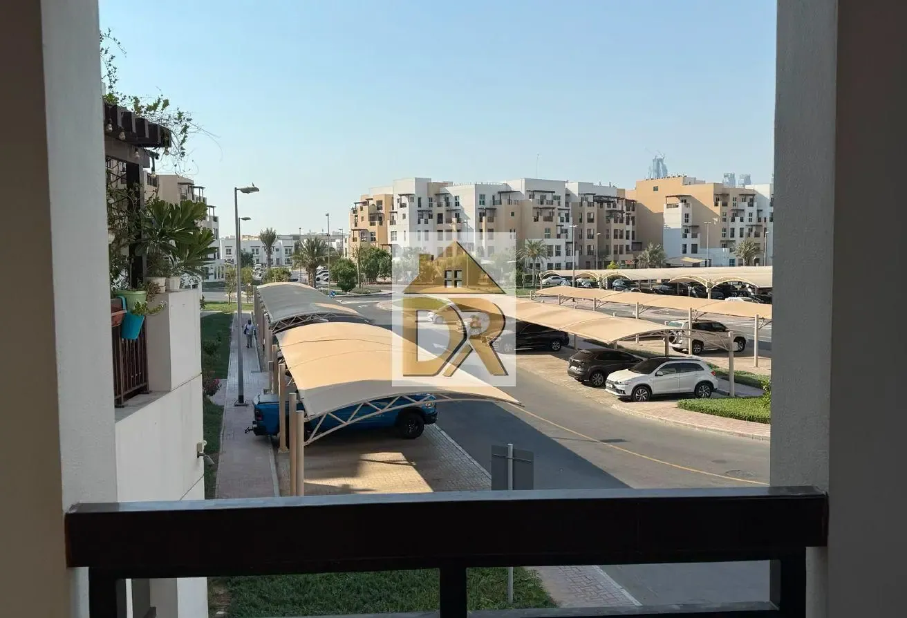Fully Upgraded | Huge size | 2Bed+Miad | Flooring