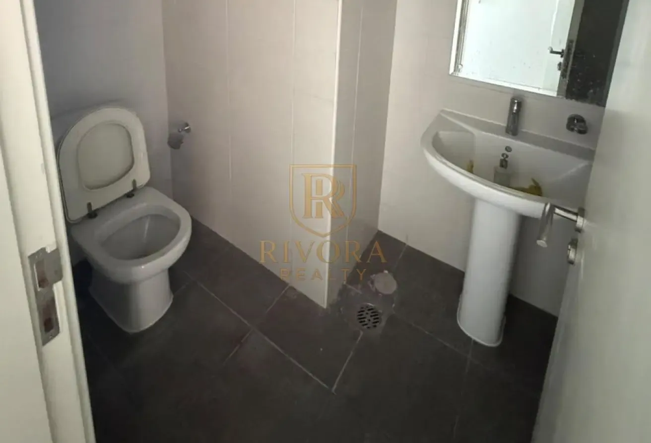 1 BHK I SPACIOUS I GOOD AMENITIES