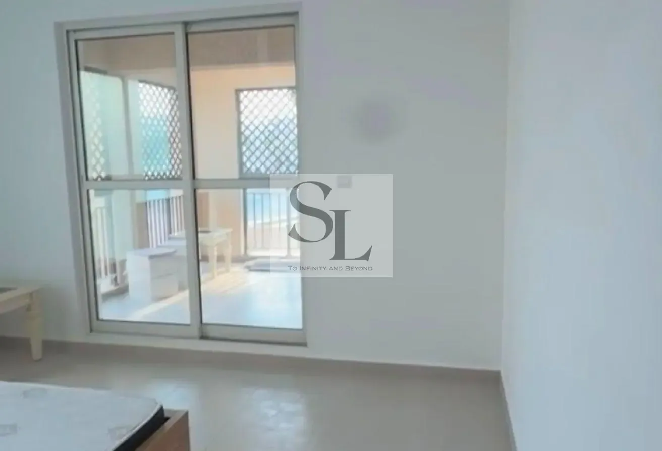 Spacious Studio for Rent | Al Khail Heights