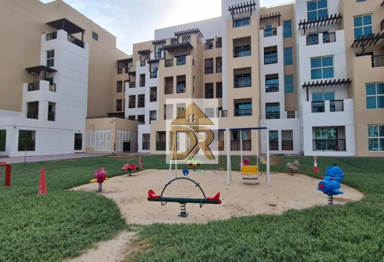 Spacious | Gated Community | Burj Khalifa View