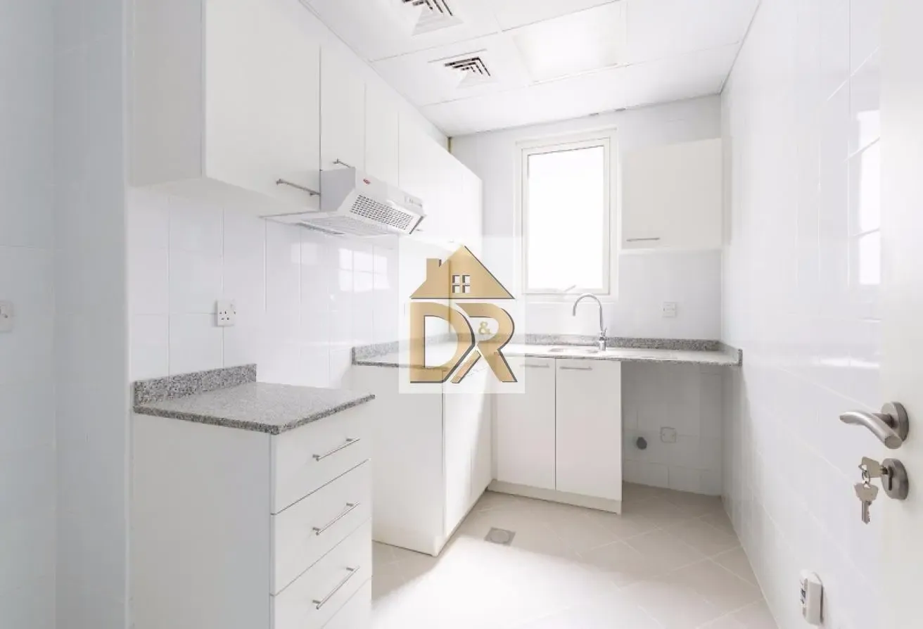 Distress Deal | Spacious | Vacant | Luxury Living