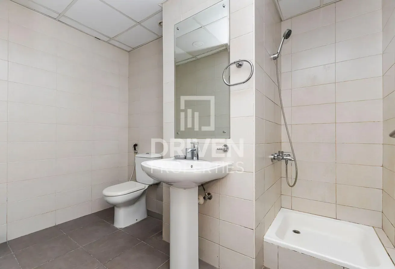 Ready on May | High Floor and Furnished Apt