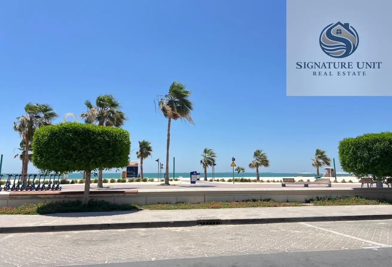 Luxury 4-BR |Driver & Maid|2 Kitchen | Beach View