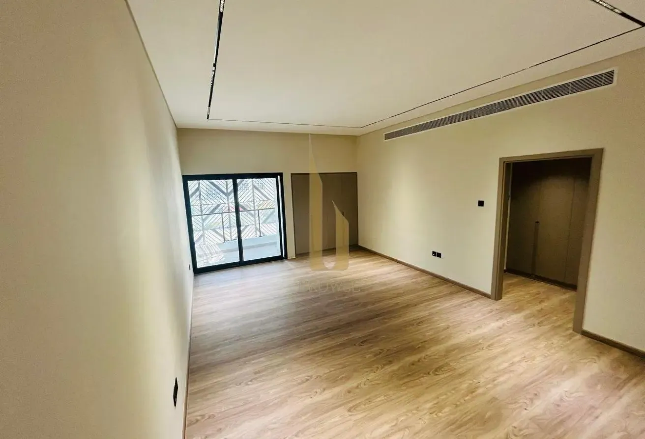 Modern 4BR Villa | Private Pool+Garden l Maids