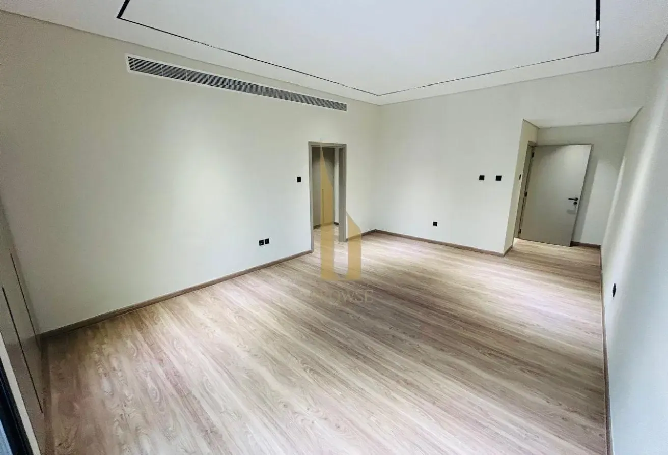 Modern 4BR Villa | Private Pool+Garden l Maids
