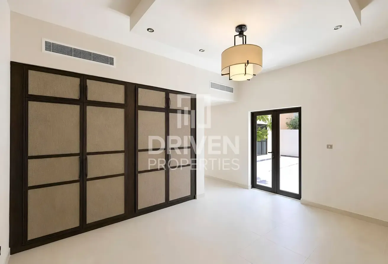 Fully Renovated | Semi Detached | Vacant