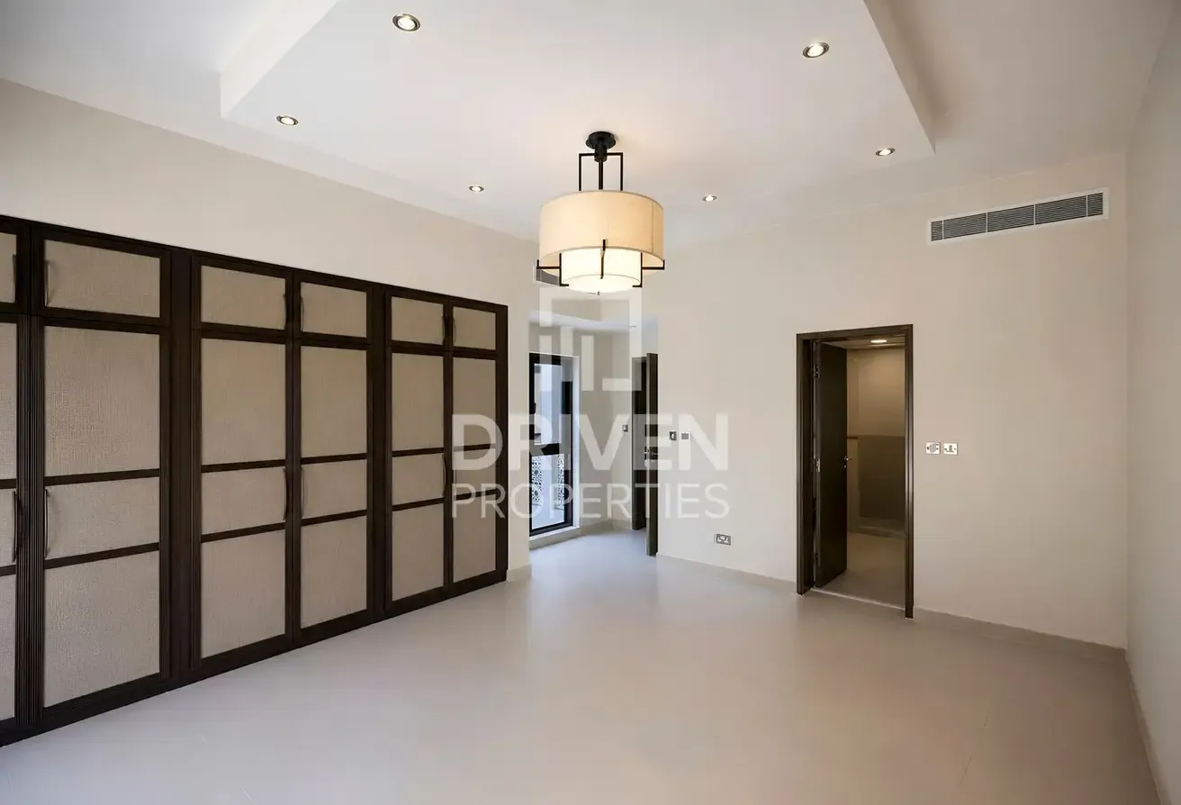 Fully Renovated | Semi Detached | Vacant