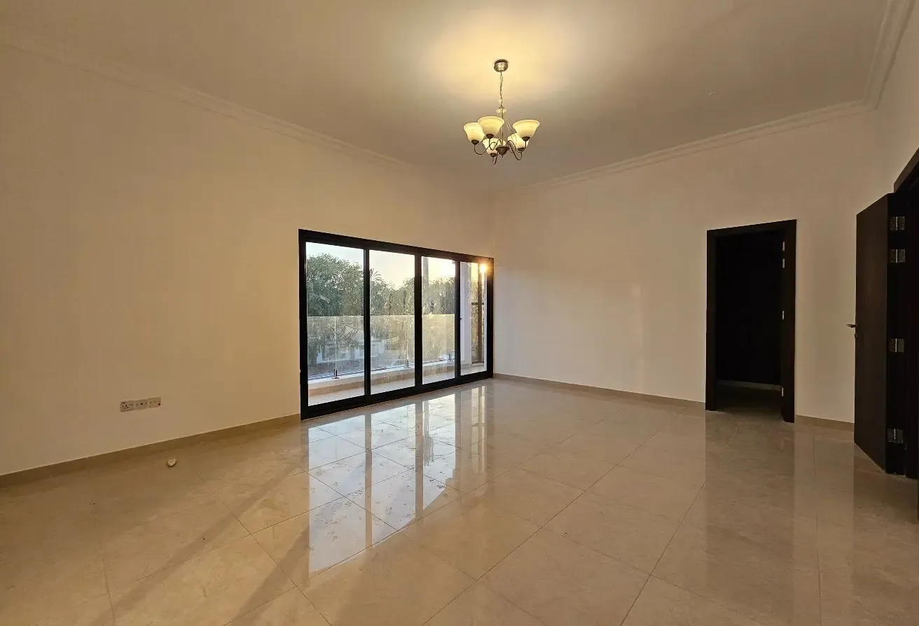 Renovated 4BR | Maids room | Garden