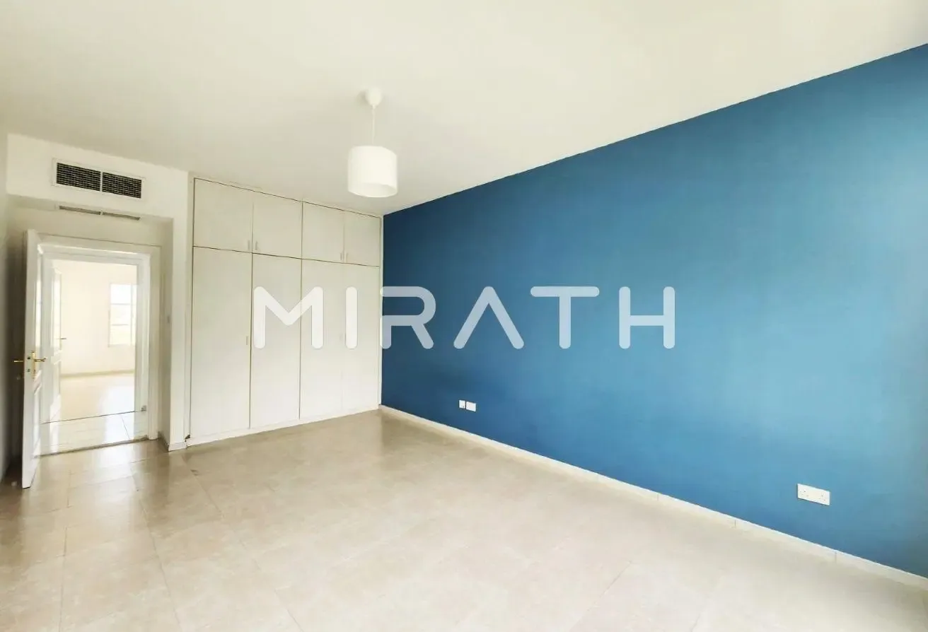 Compound Villa | Pool | Garden | Shared Amenities