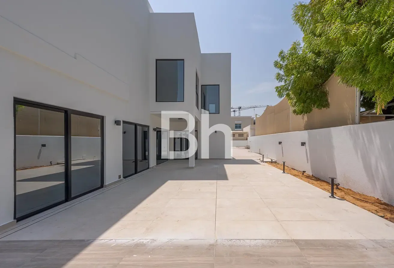 Twin Modern Villas | Full Burj Al Arab View