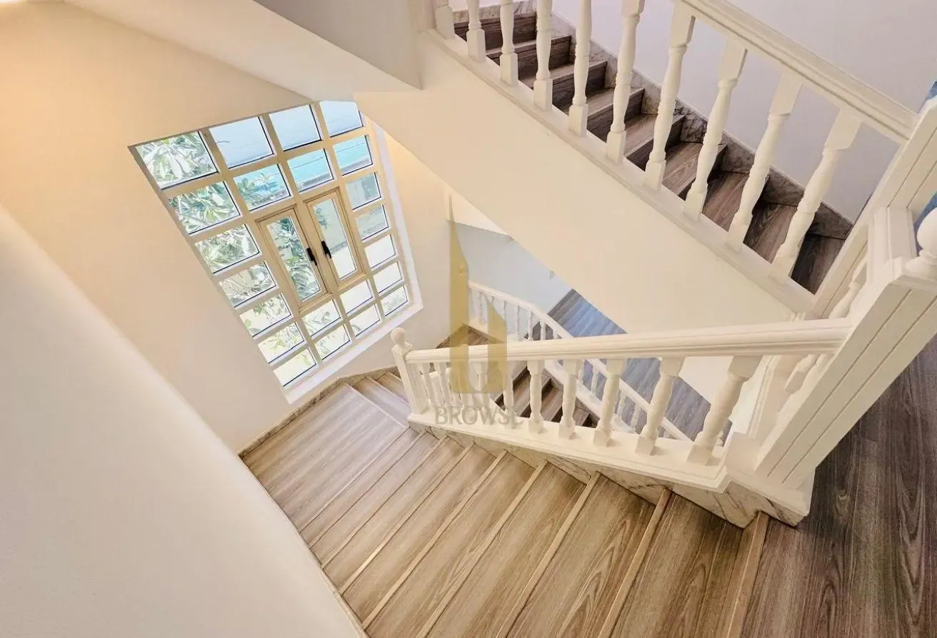 Renovated | Bathrooms+Kitchen+Flooring+Ceiling