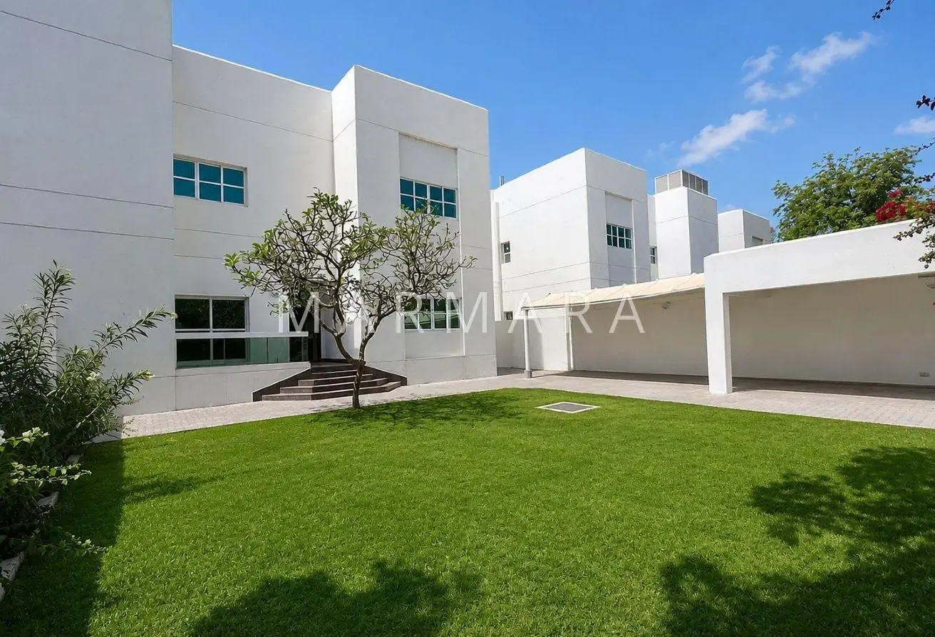 Charming 4 BR Villa | Private Garden| Umm Suqeim 1