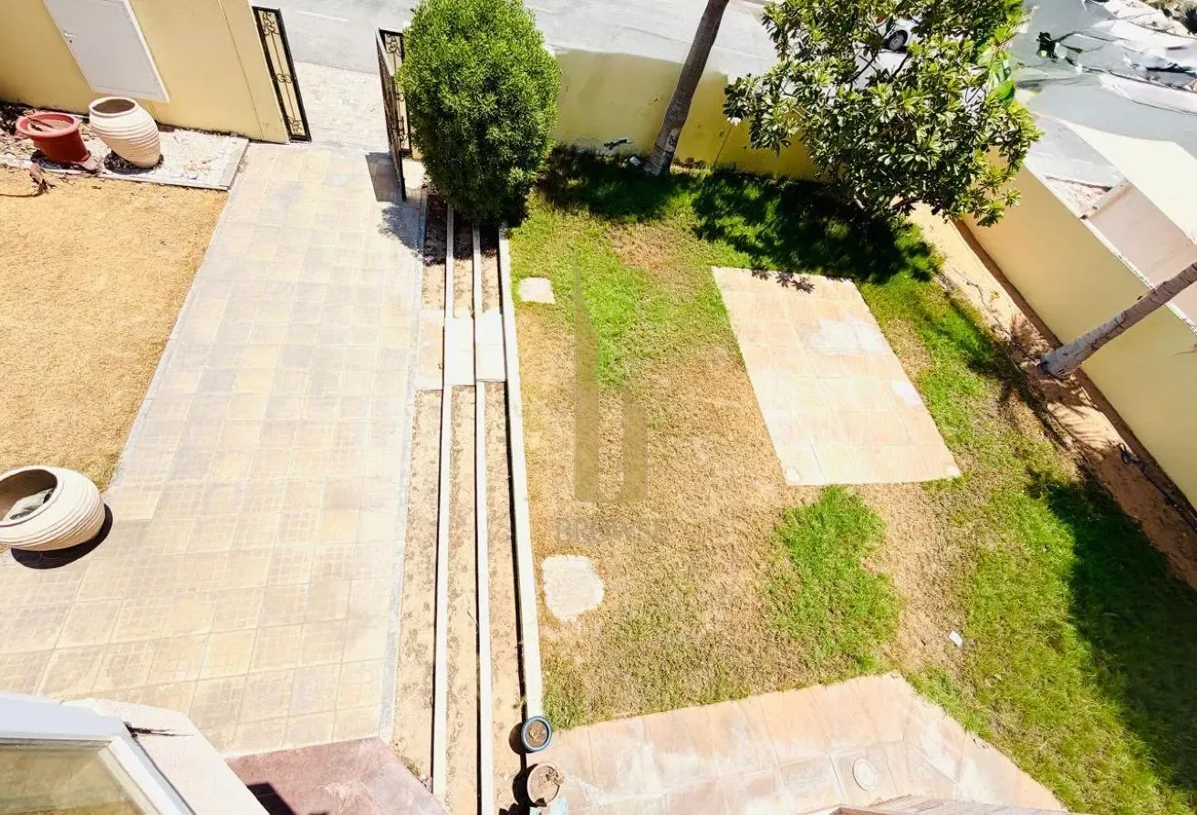 Luxurious Private Pool+Garden | Service Block