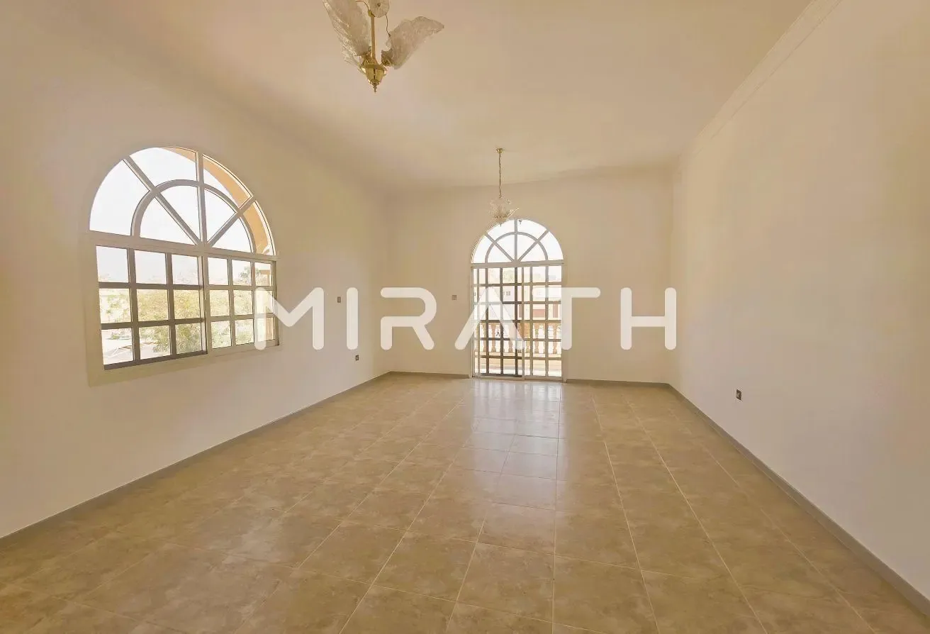 Independent Villa | Private Garden | Close to Park