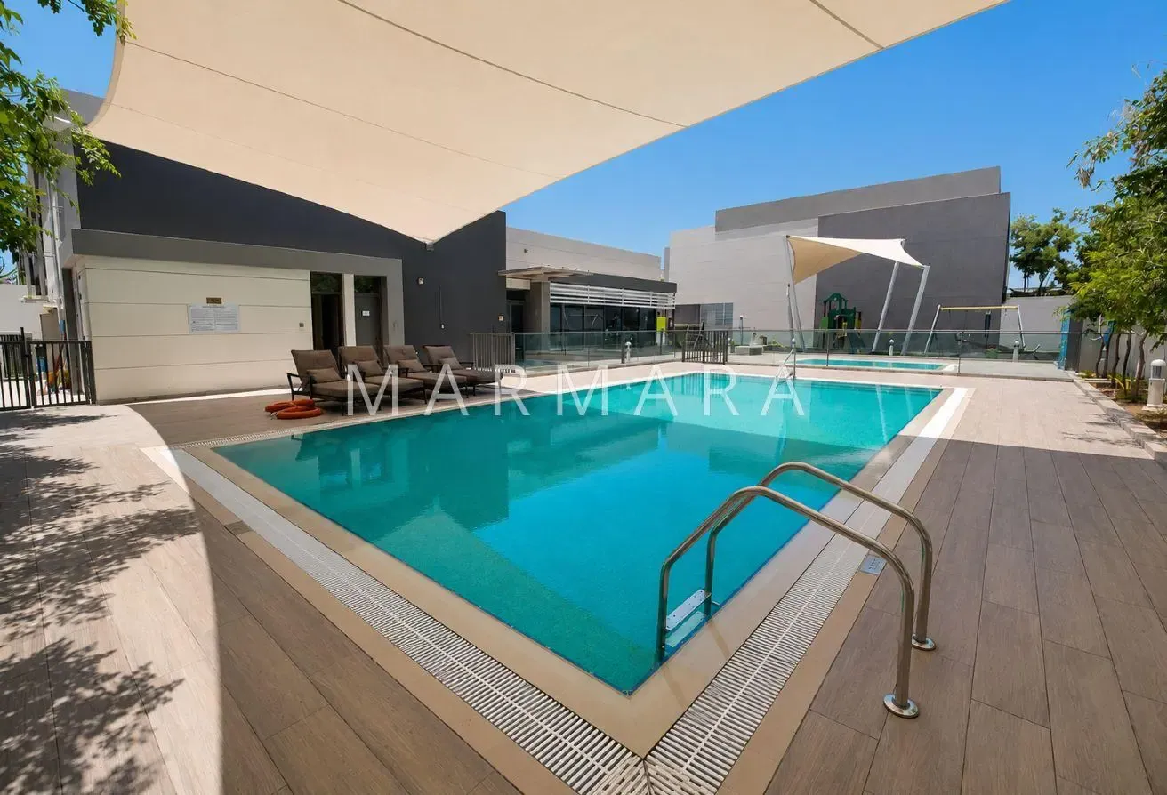 Luxury 4BR Villa | Private Garden | Prime Area