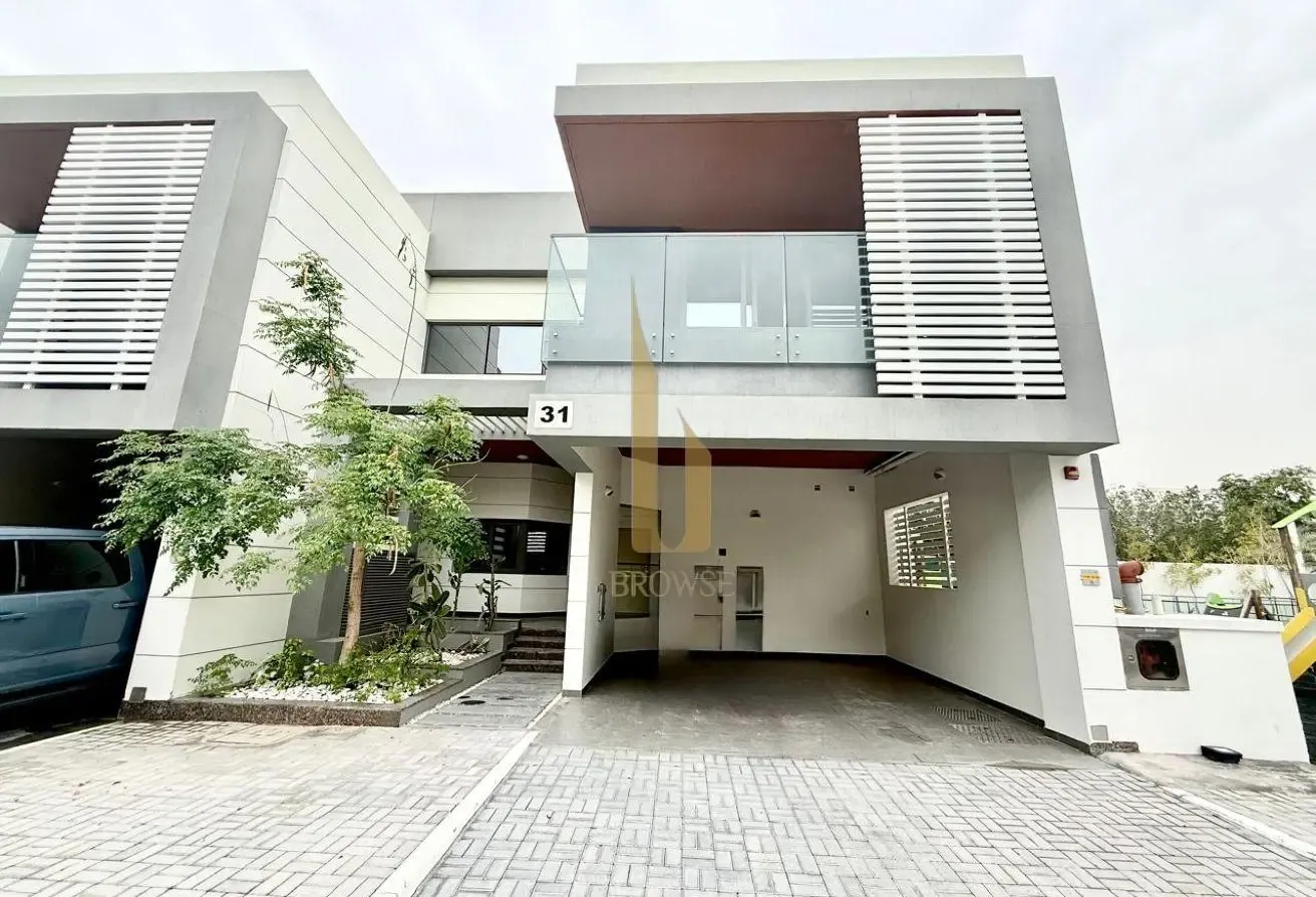 Compound Villa l Private Garden l Shared Pool+Gym