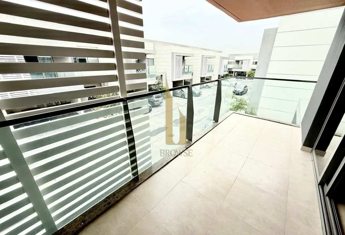Compound Villa l Private Garden l Shared Pool+Gym