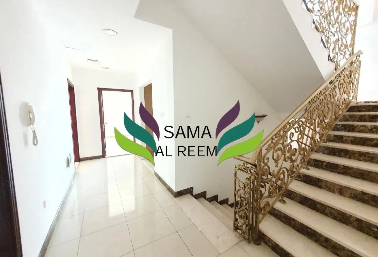 4 Bed Compound villa | Shared Pool |Umm Suqeim 2