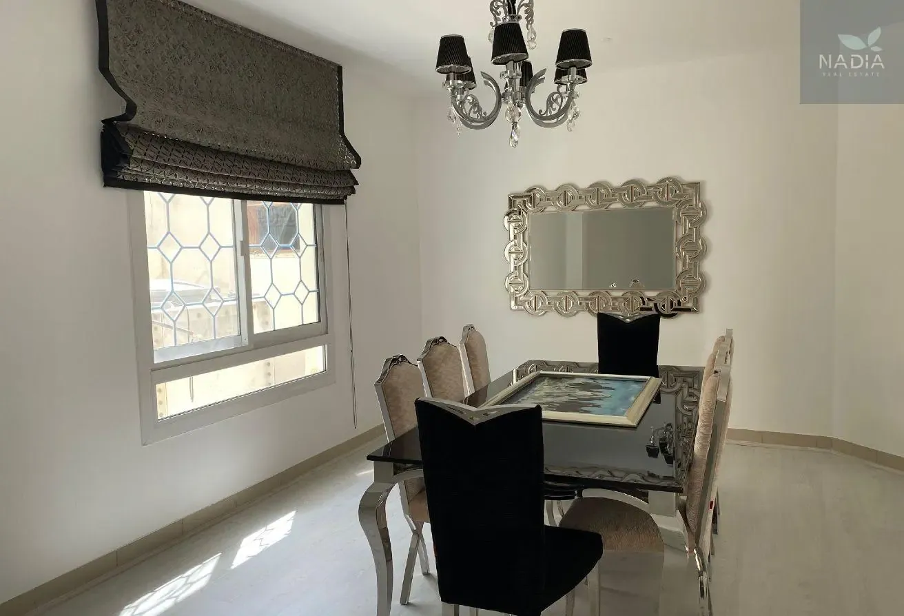 Semi-Detached Villa 4BR | Pool | Burj Al Arab View