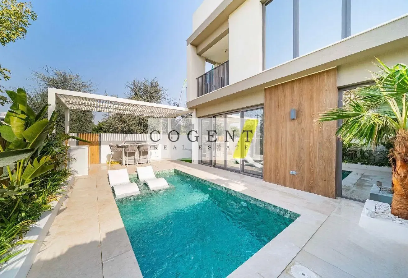 PERFECT VILLA | EXQUISITELY BUILT | PRIVATE POOL.