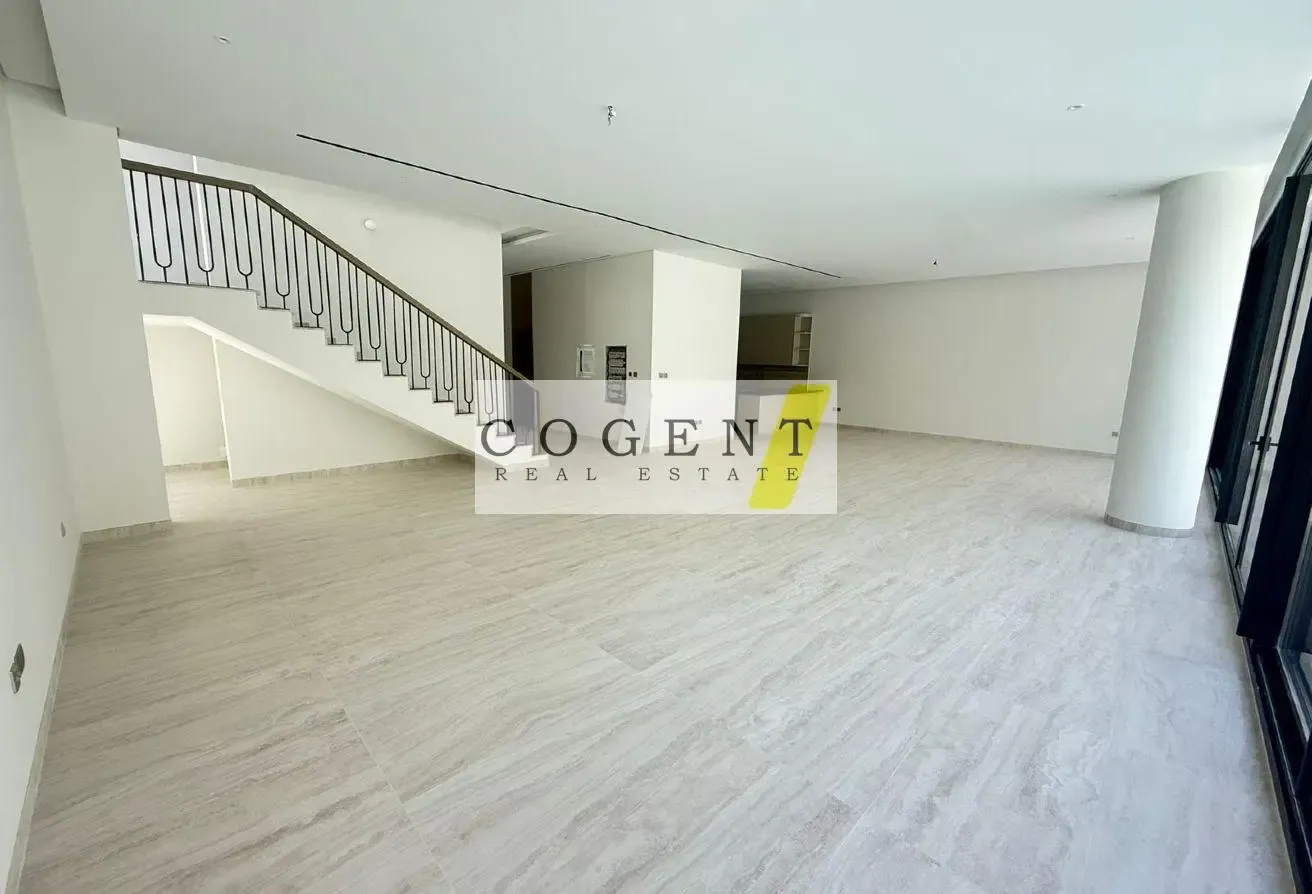 PERFECT VILLA | EXQUISITELY BUILT | PRIVATE POOL.