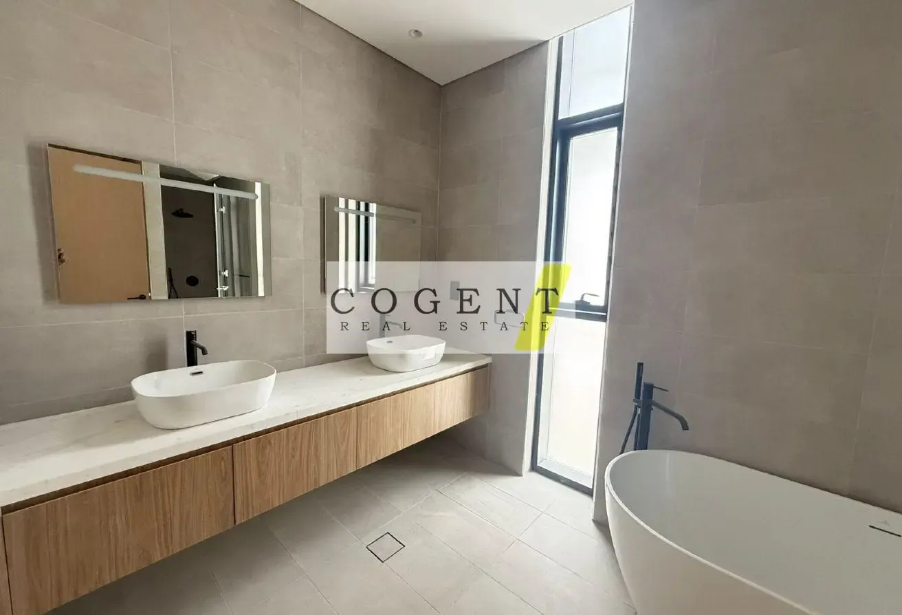 PERFECT VILLA | EXQUISITELY BUILT | PRIVATE POOL.