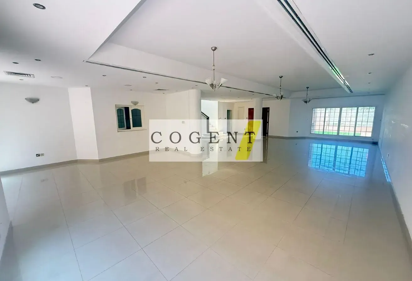 Compound Villa | Bright & Spacious | Pvt Garden