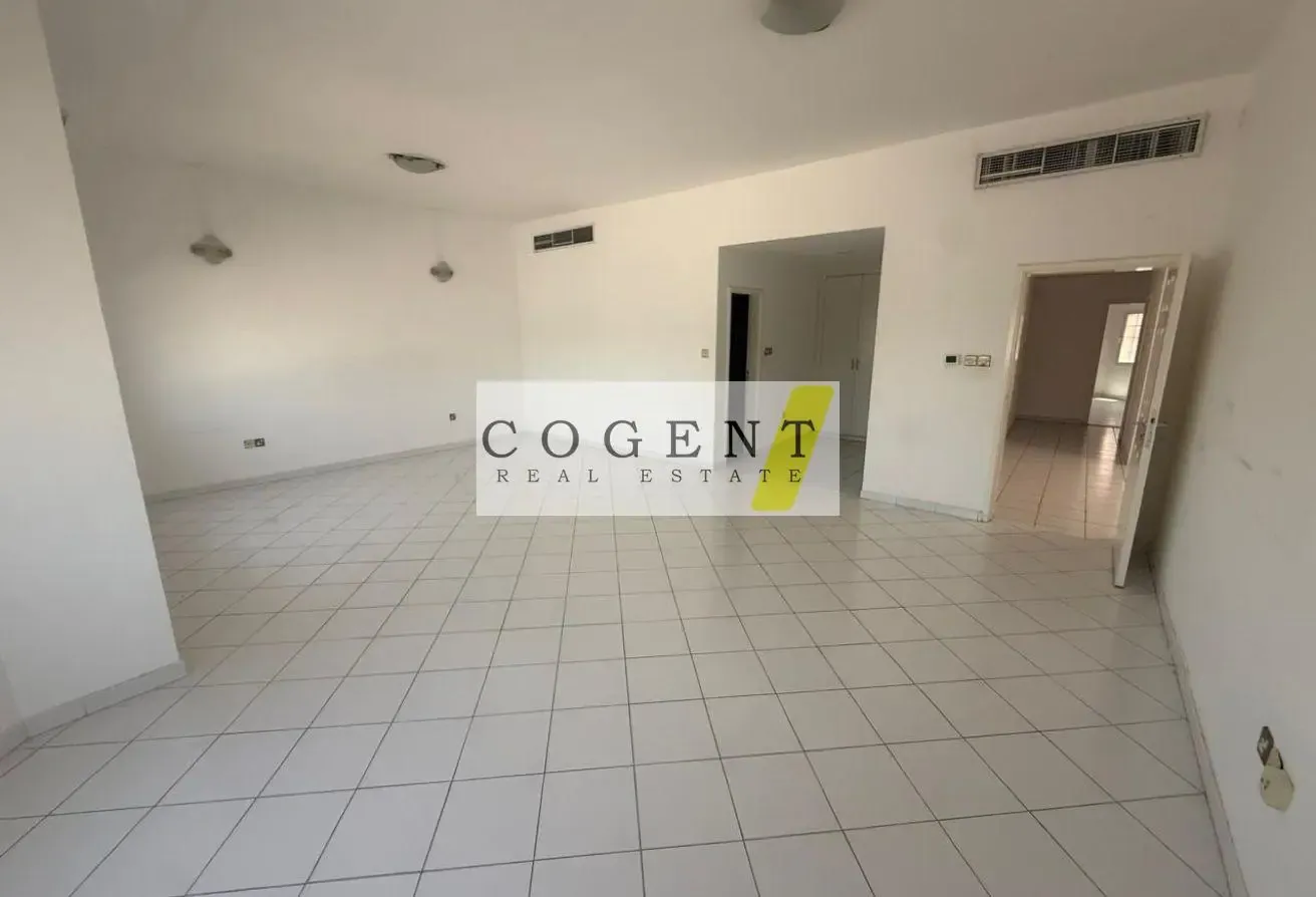 Compound Villa | Bright & Spacious | Pvt Garden