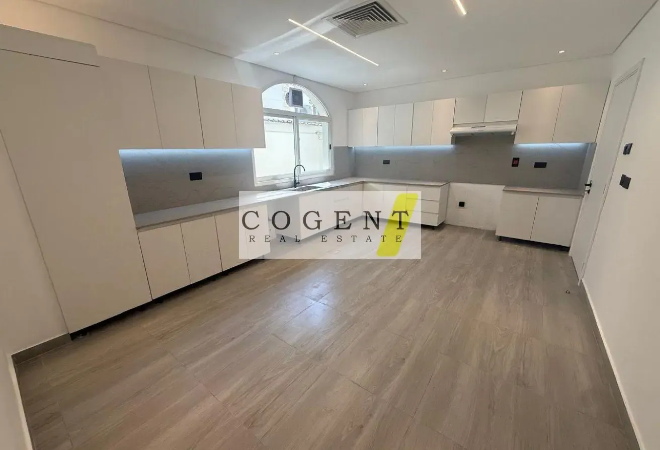 Fully Upgraded | Independent Villa | Prime Spot