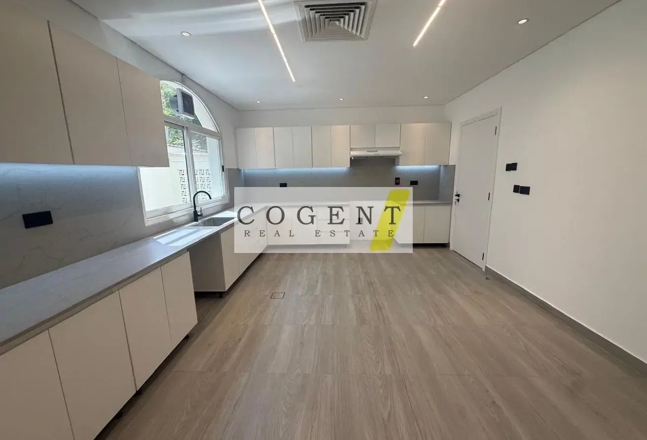 Fully Upgraded | Independent Villa | Prime Spot
