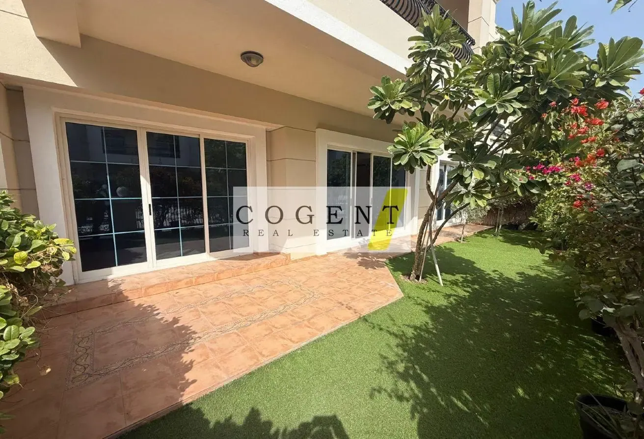 Luxurious Compound | Close to Beach |