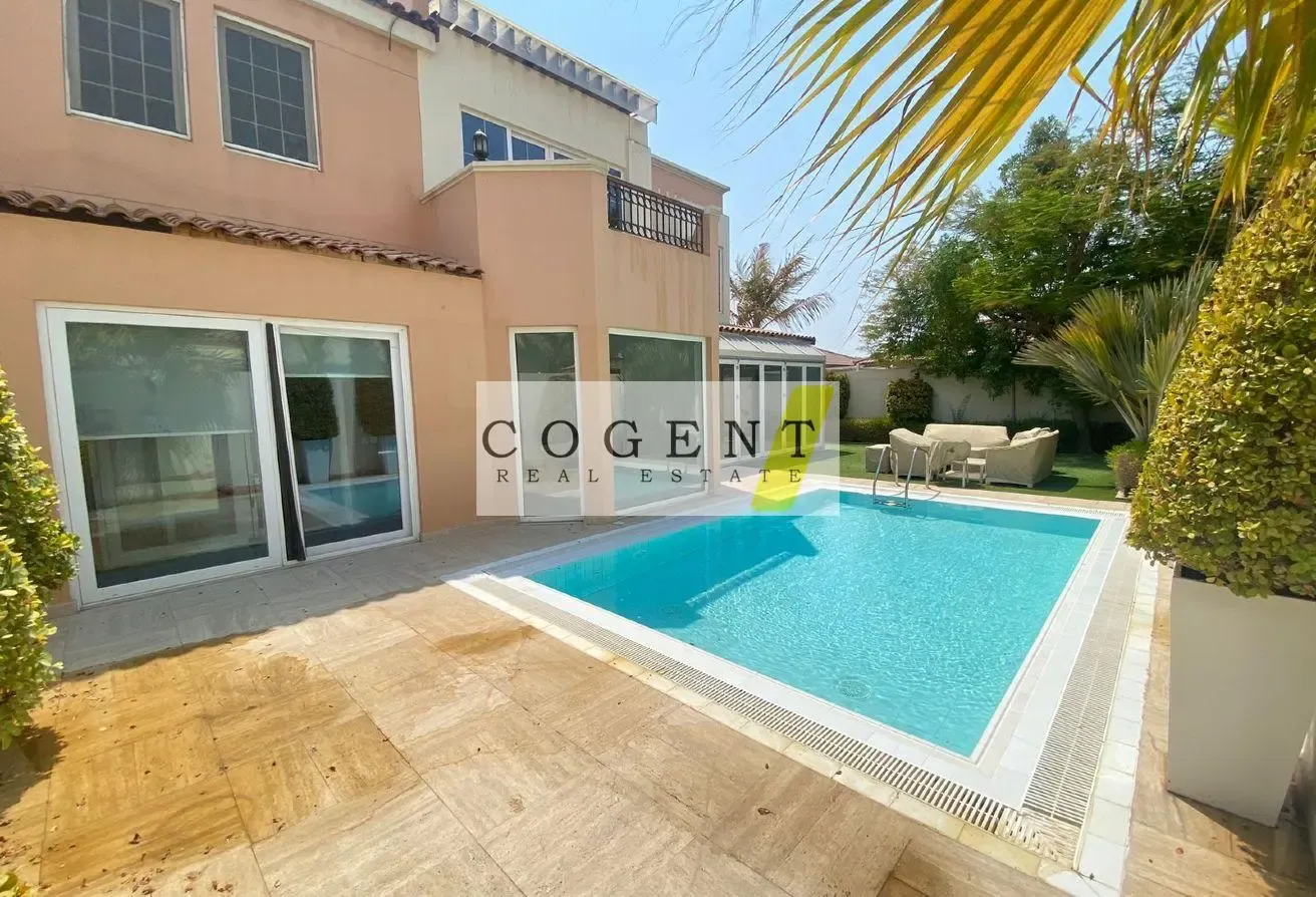 Luxurious Villa | Private Pool | Bright & Spacious
