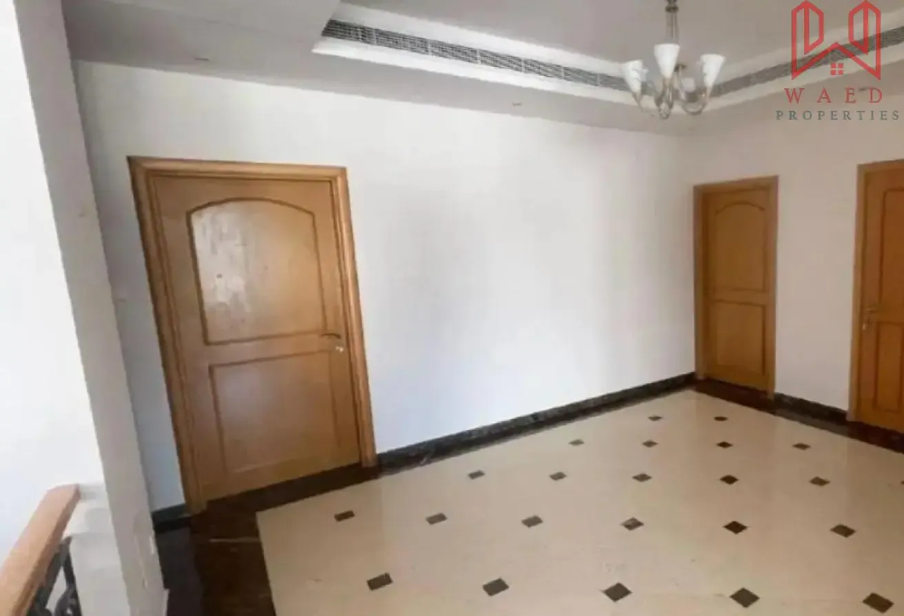 Stunning 4BR Villa|Private Garden |Prime Location|