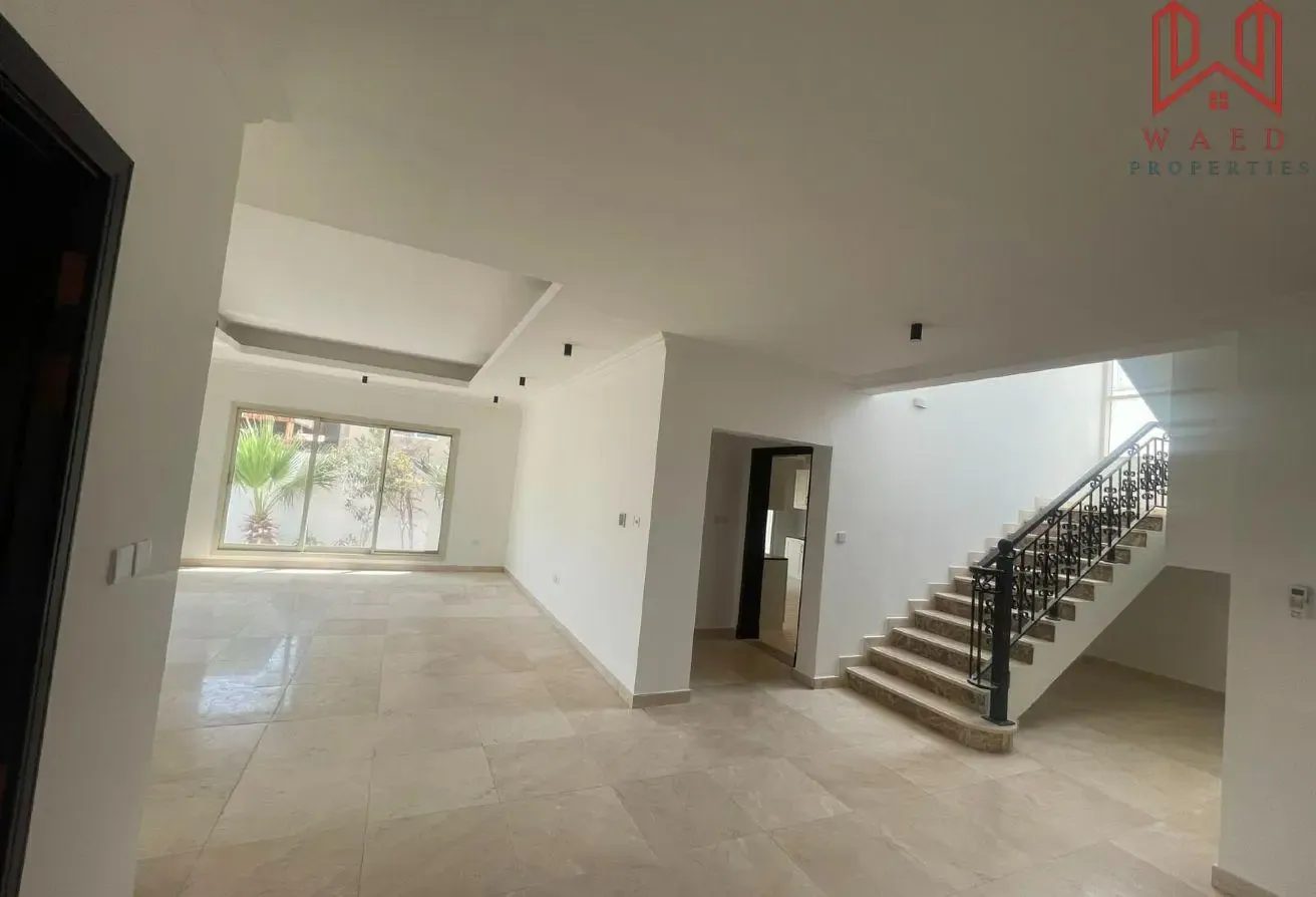 Exceptional Beachfront Villa | Prime Location |