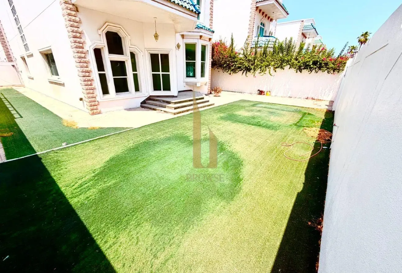 Independent+Study+4BR +Private Garden