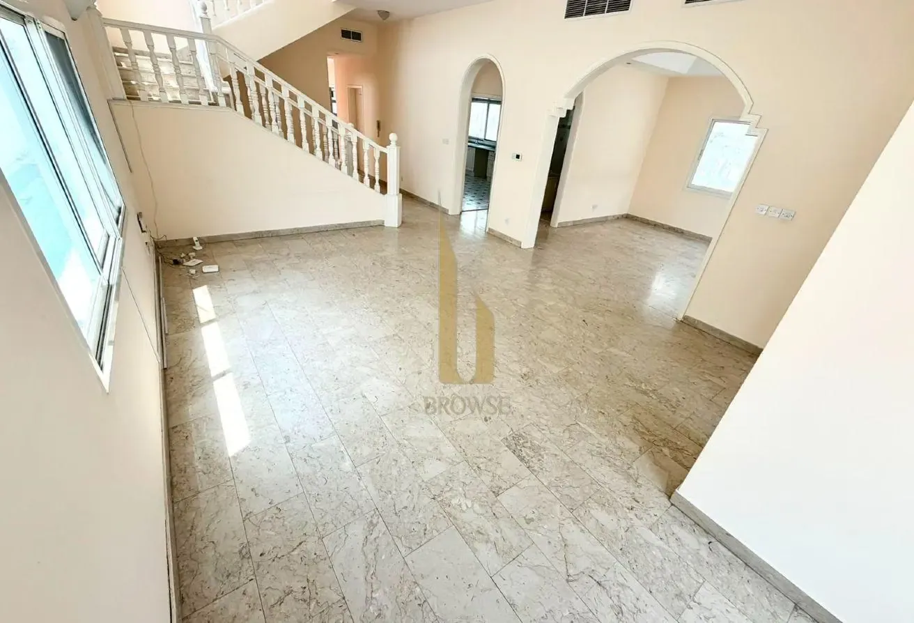 Independent+Study+4BR +Private Garden