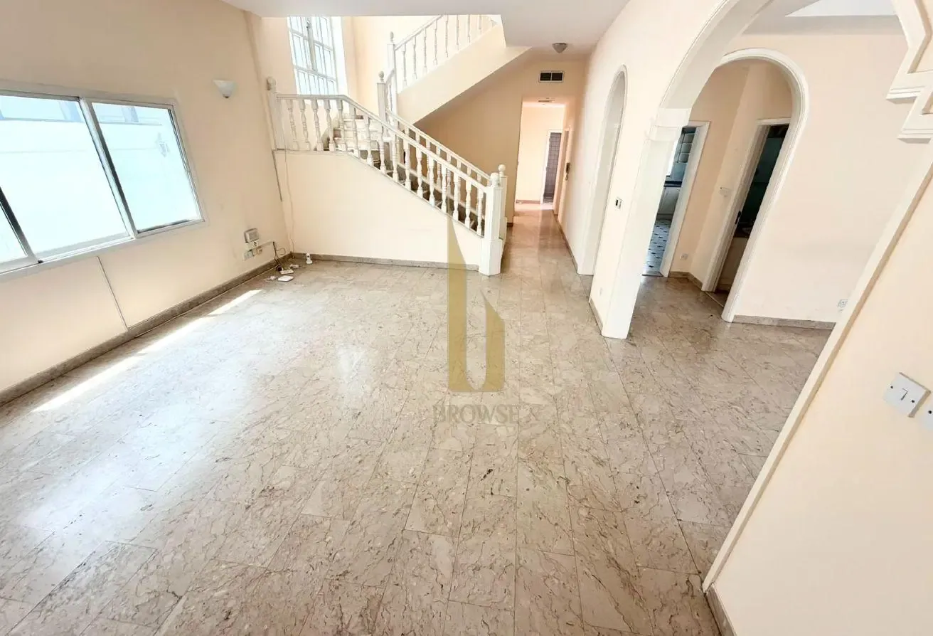 Independent+Study+4BR +Private Garden
