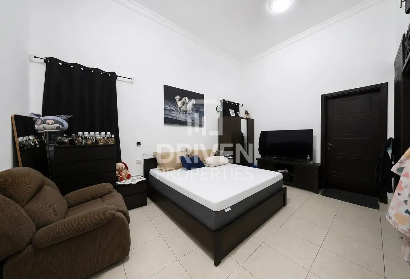 Exceptional Renovation Opportunity | Near to Beach