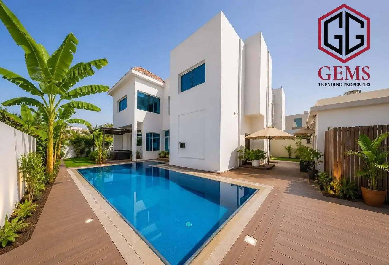 LUXURY VILLA | SHARED POOL & GYM | STUNNING GARDEN