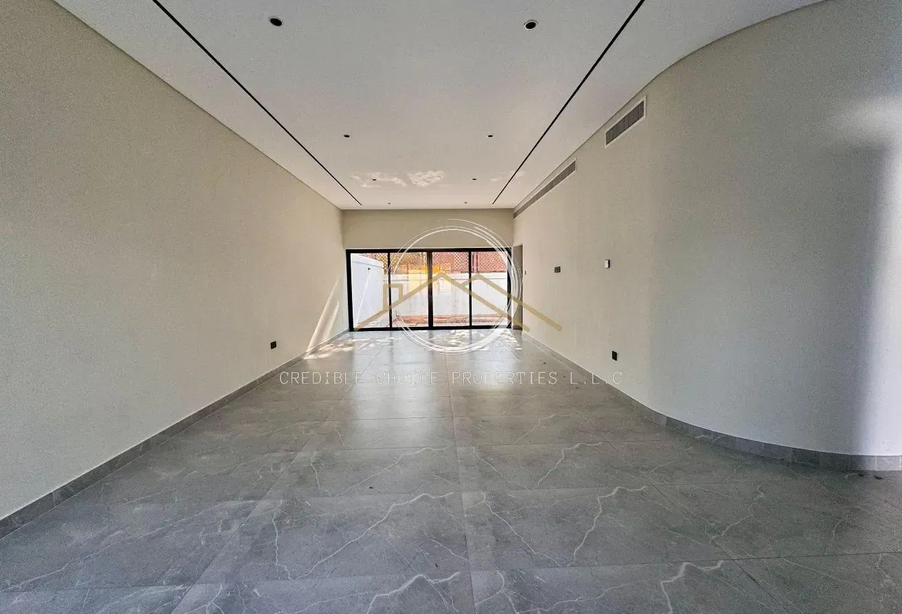 SOON TO VACATE|MODERN ELEGANT VILLA |SEMI-DETACHED