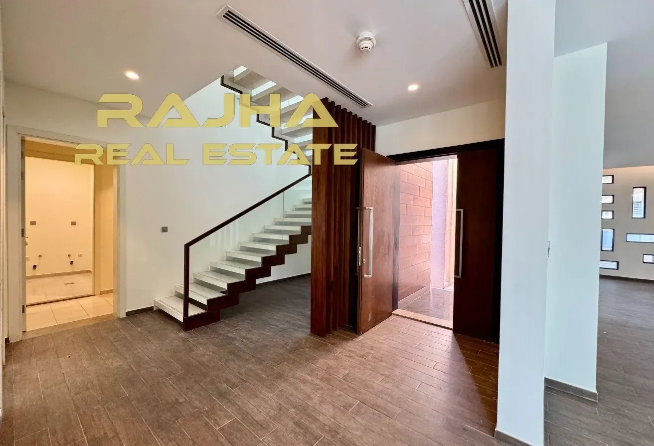 Elegant 4BR Villa with Pool - Green Space | Ready