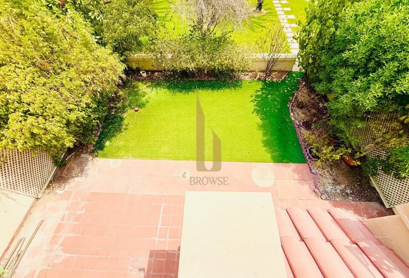 Shared Pool+Garden | 4BR+Private Garden