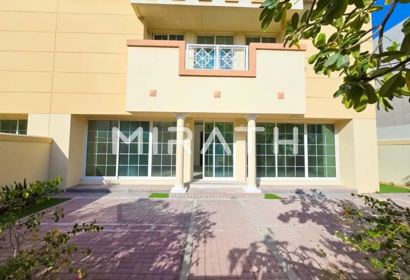 Perfect family home shared facilities |Near beach