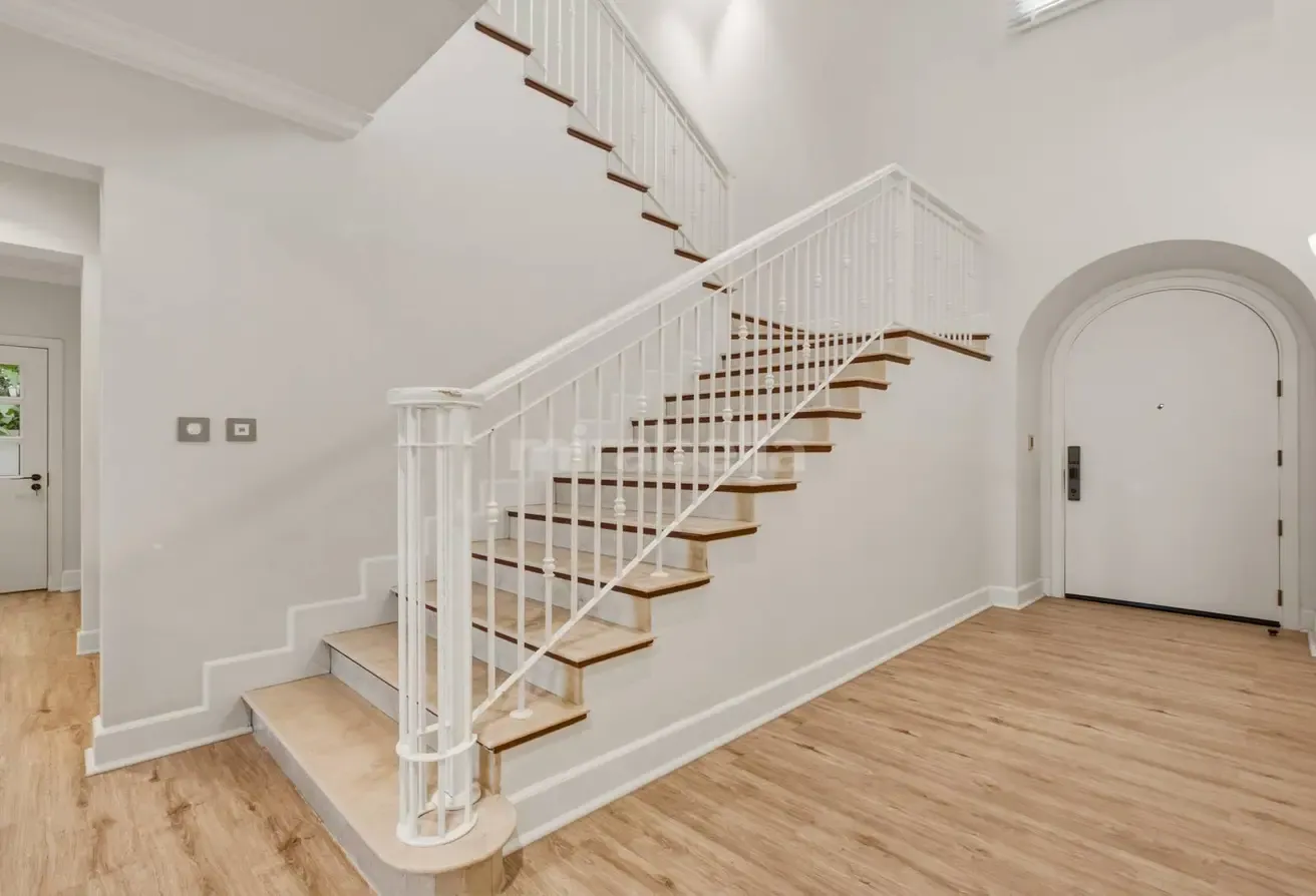 View Today | Extended Plot | Golf View