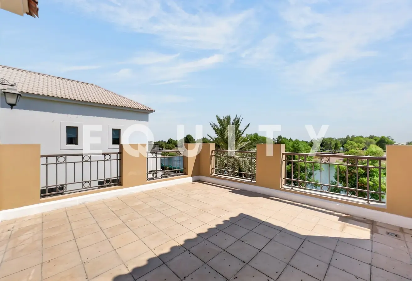 Full Golf Views | Upgraded Villa | Must View